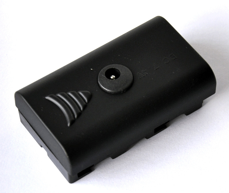 AC Adapter Power for Sony NP-F970 F750 F550 LED light YN600 YN300 YN160 ราคา 950 บาท