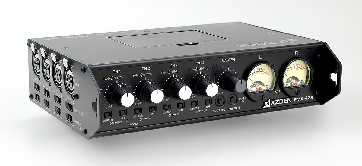 Azden FMX-42a 4-Channel Microphone Field Mixer มิกเซอร์ภาคสนามสำหรับงานระดับมืออาชีพ  4 อินพุท Phantom Power ราคา 21900 บาท
