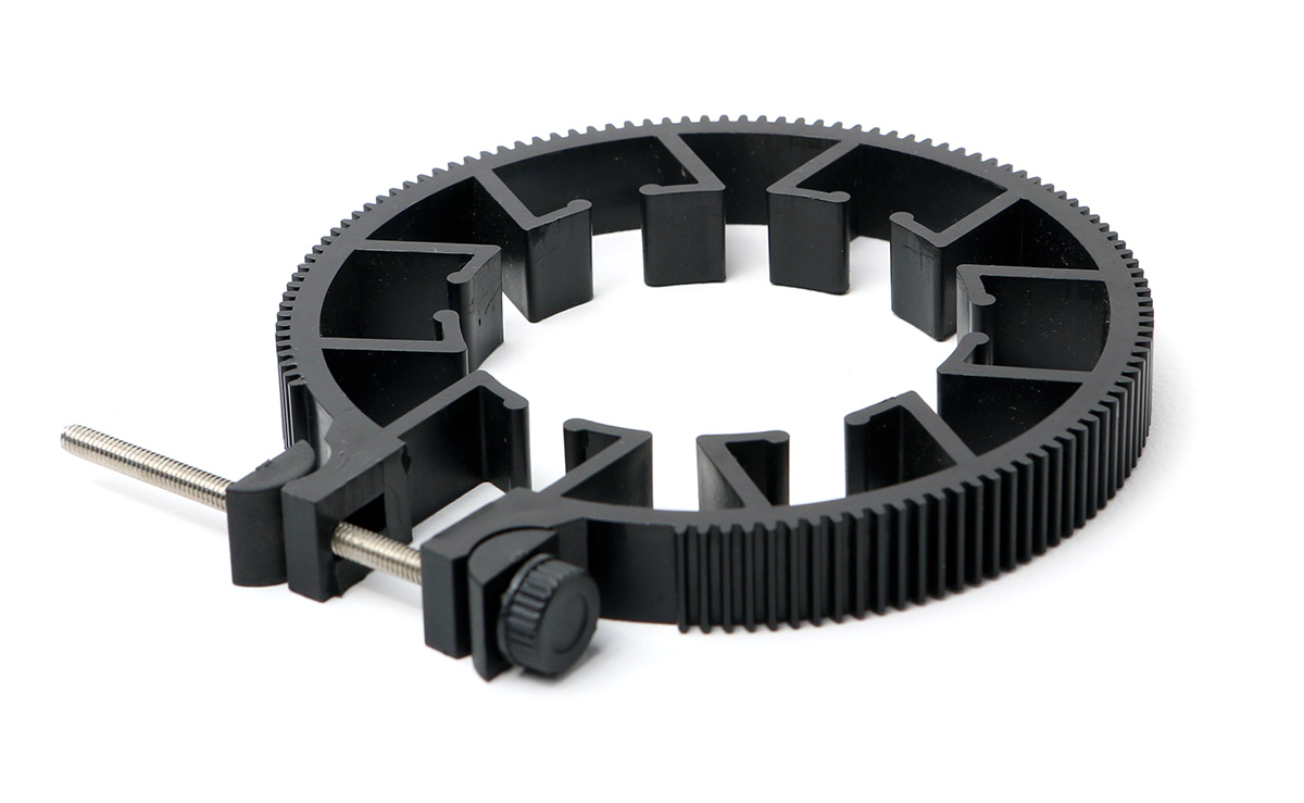 Follow Focus Gear Ring เฟืองติดเลนส์สำหรับใช้ร่วมกับฟอลโล่โฟกัส มี 6 ขนาดให้เลือก ตั้งแต่ 55 - 110 มม. ราคาอันละ 450 บาท